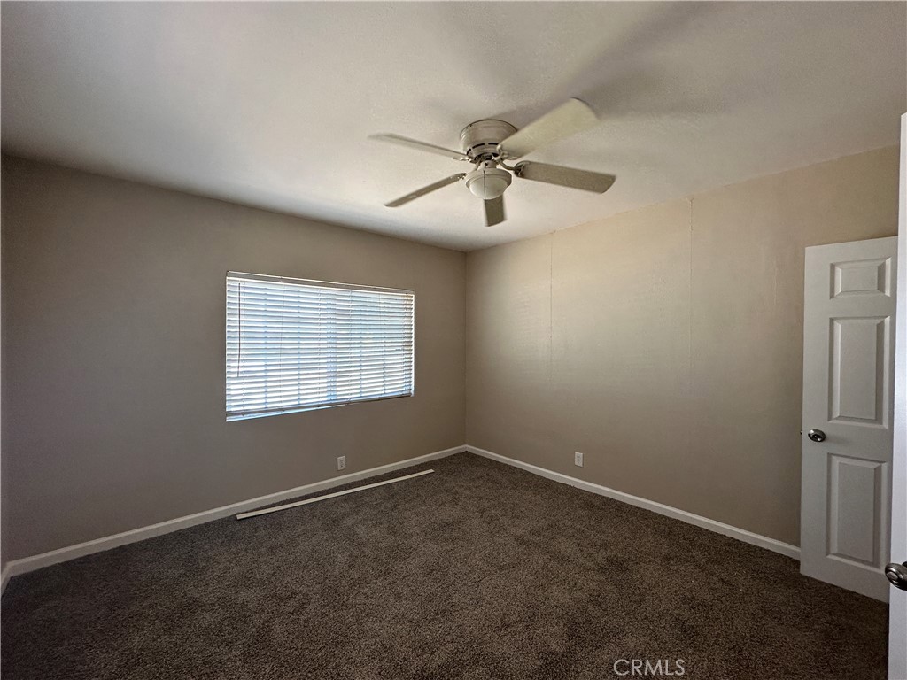 2202 W 75th Street