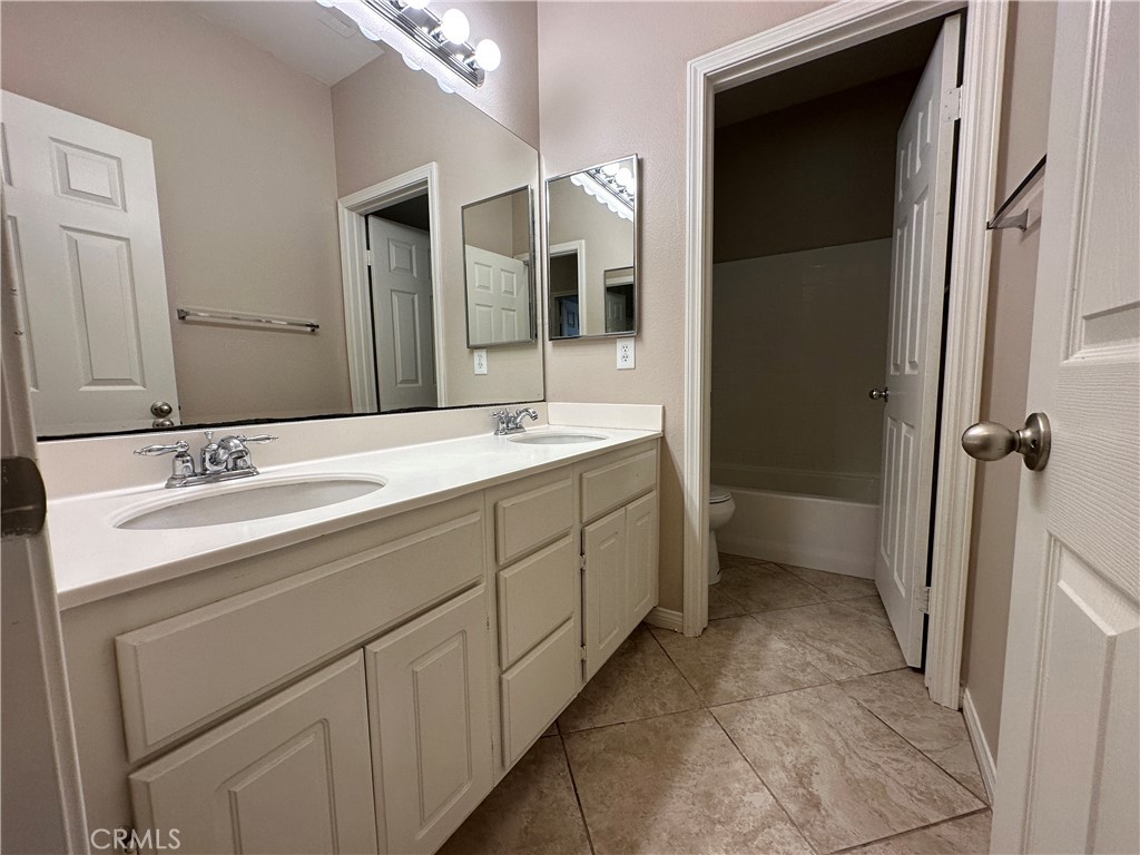 3475 Churchill Lane