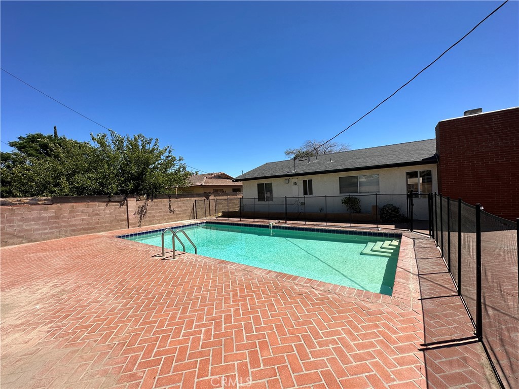 44409 Leatherwood Avenue