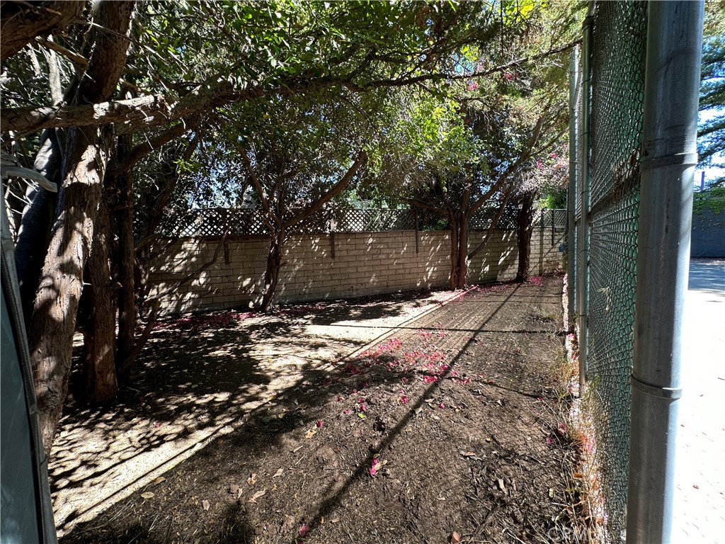 9566 Melvin Avenue
