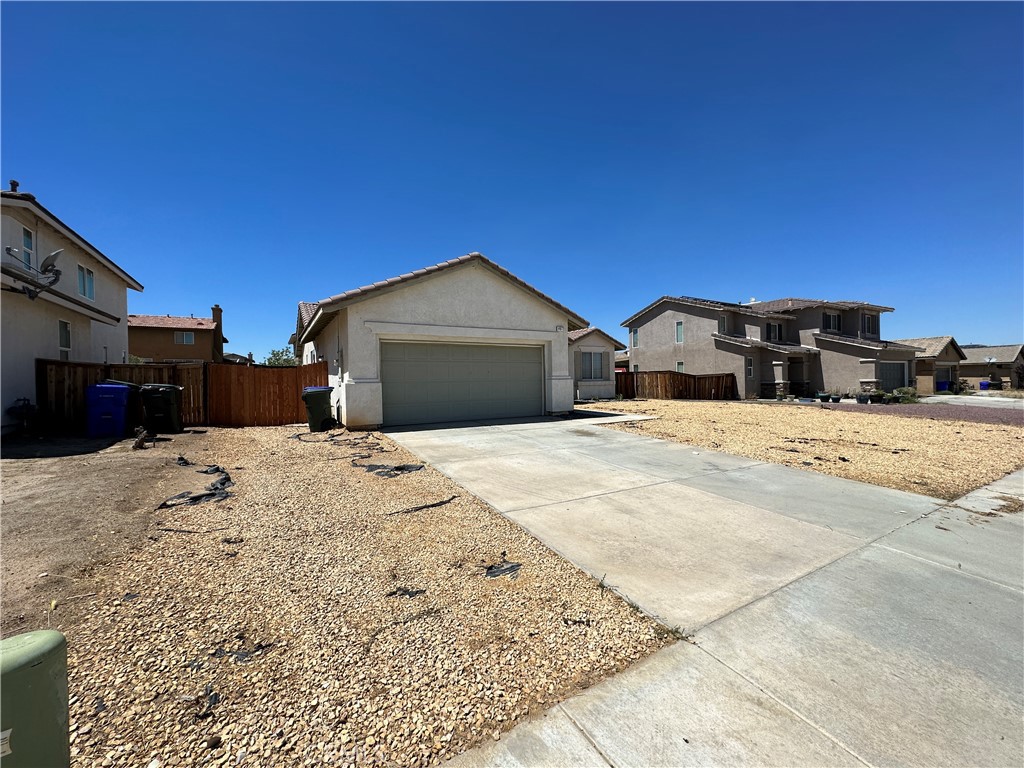 14972 Pearmain Street