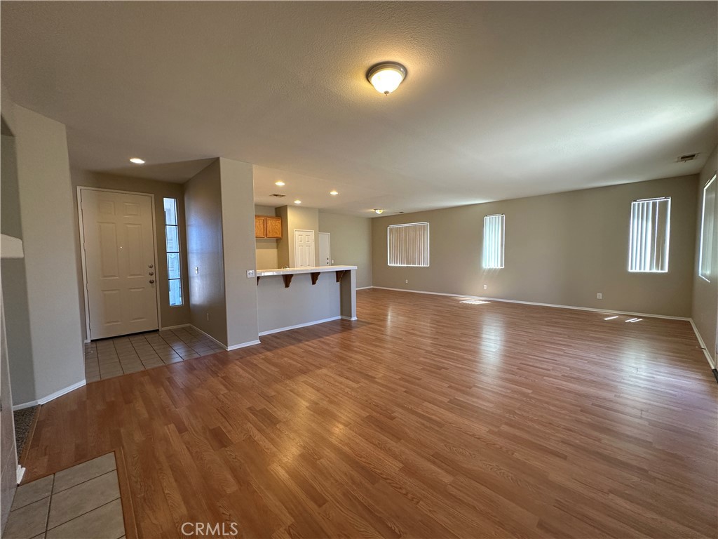 14972 Pearmain Street