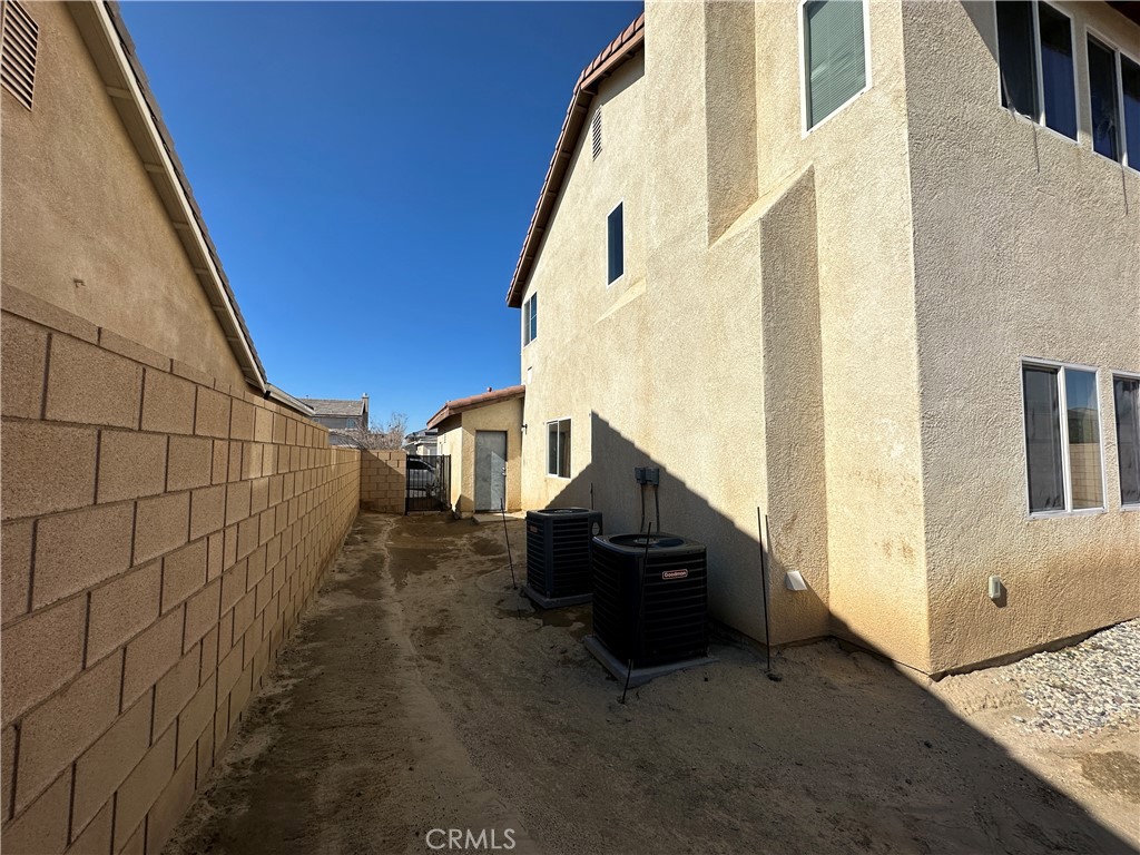 3062 Topaz Lane