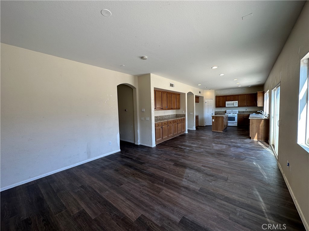 3062 Topaz Lane