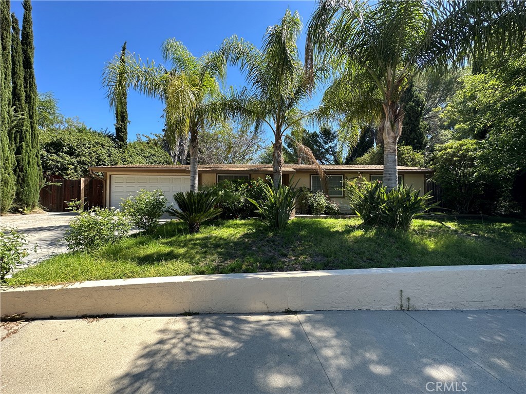 12126 El Oro Way