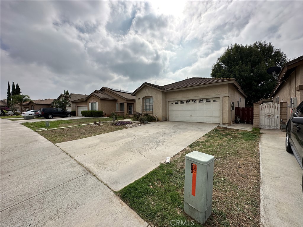 7944 Linares Avenue