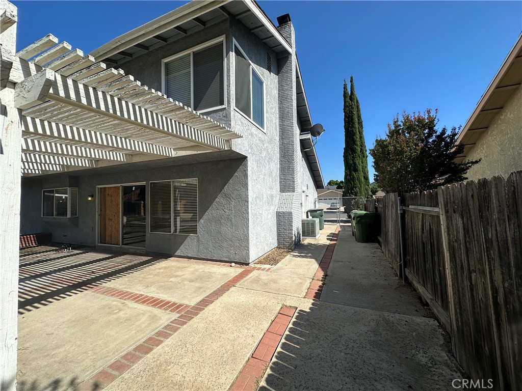 944 Auburndale Street