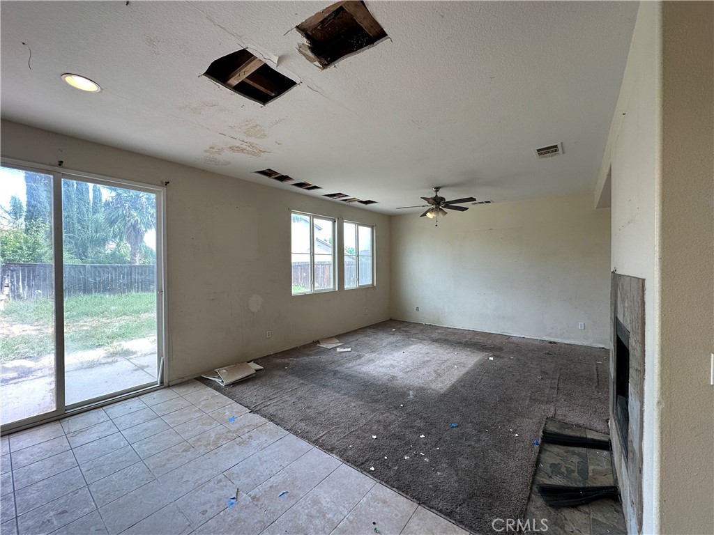 374 Cantata Avenue