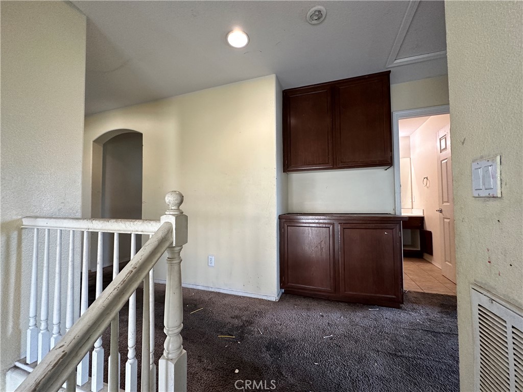 374 Cantata Avenue
