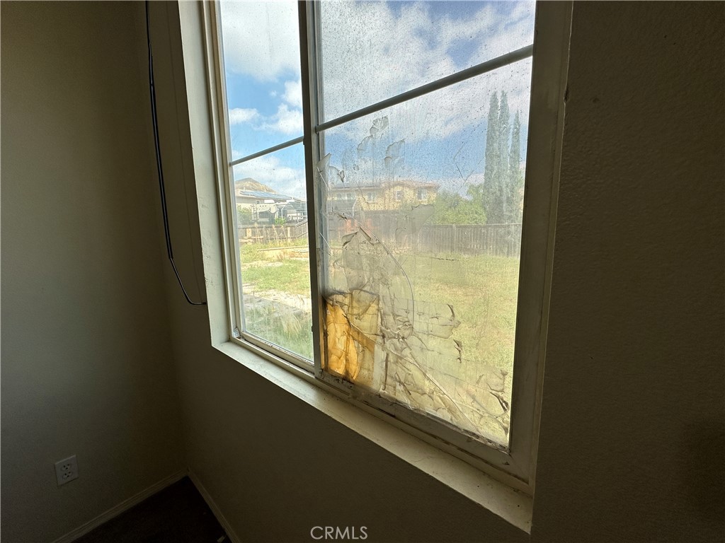 374 Cantata Avenue