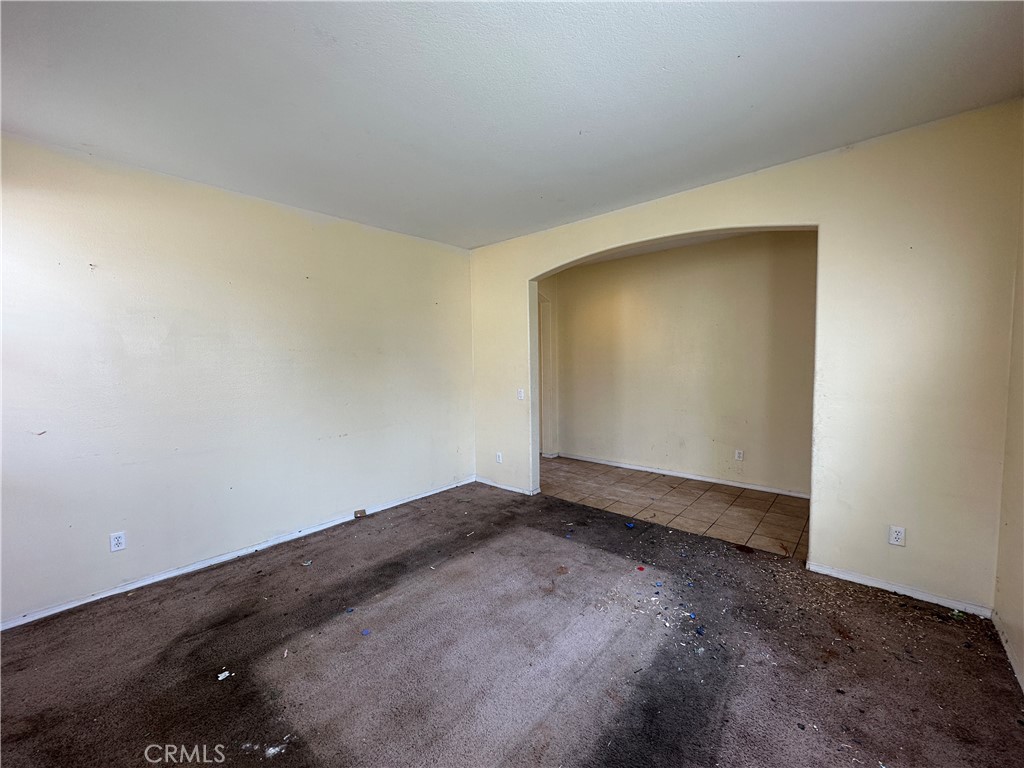 374 Cantata Avenue