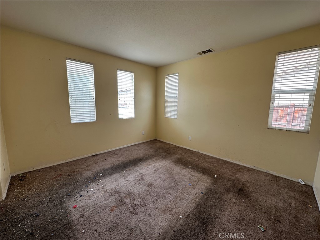 374 Cantata Avenue