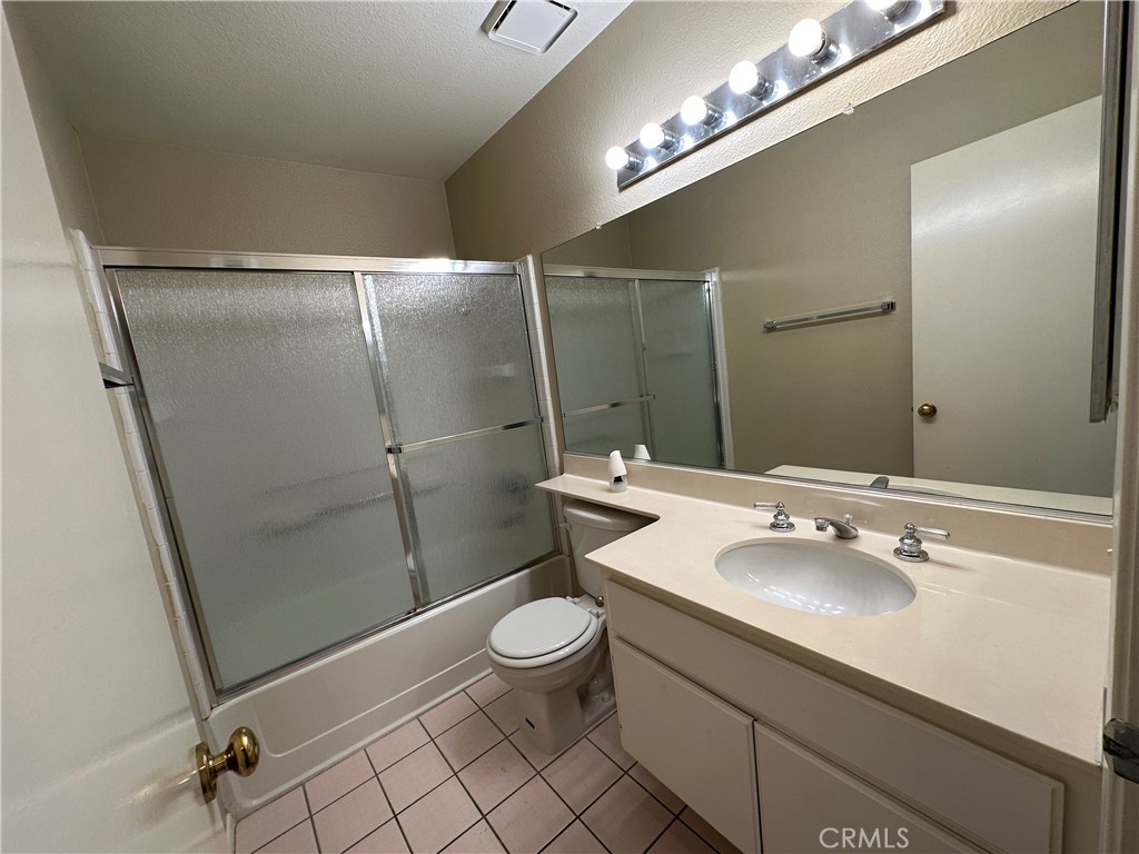 28061 Lemonwood Drive