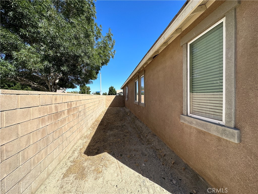 5762 Viking Way