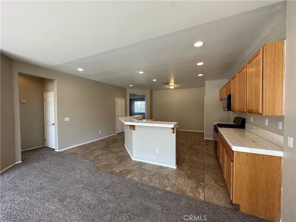 5762 Viking Way