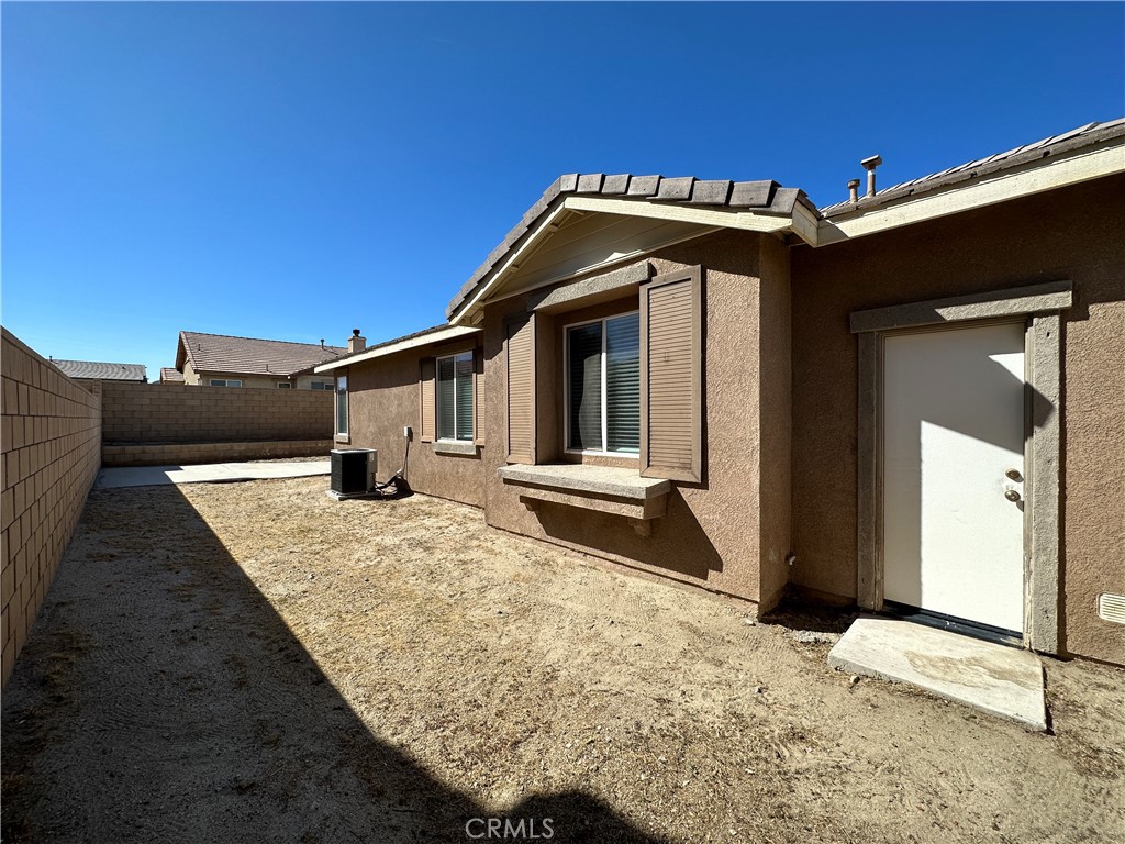 5762 Viking Way