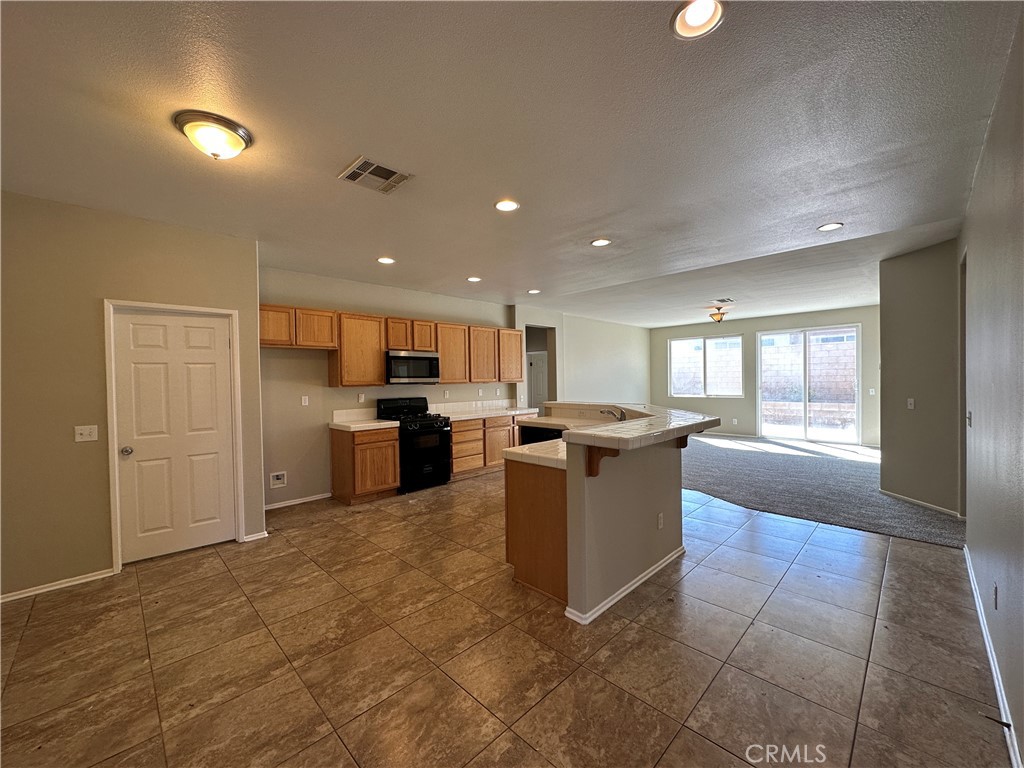 5762 Viking Way