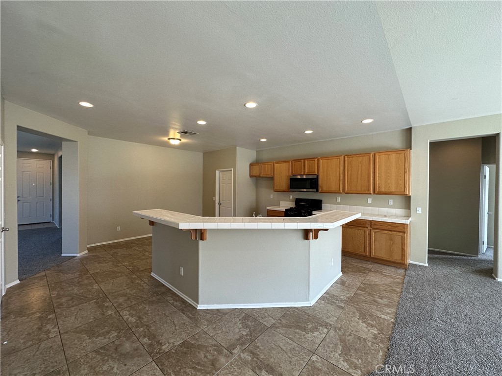 5762 Viking Way