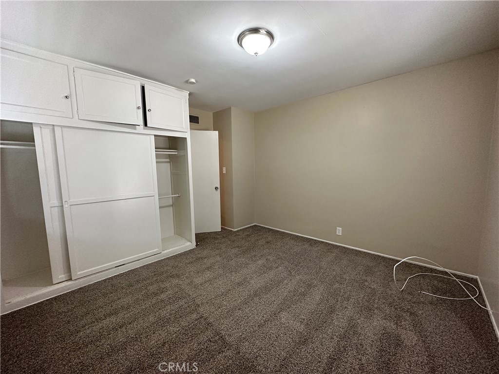 213 Creighton Circle