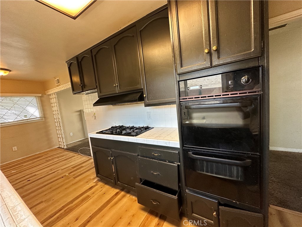 25469 Edgemont Drive