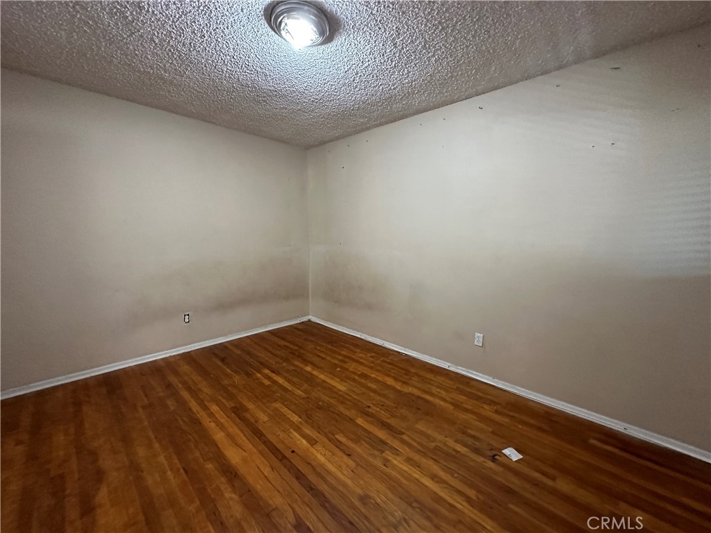 25469 Edgemont Drive