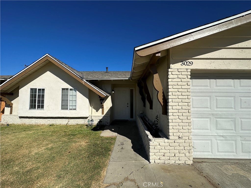 3029 E Merrygrove Street