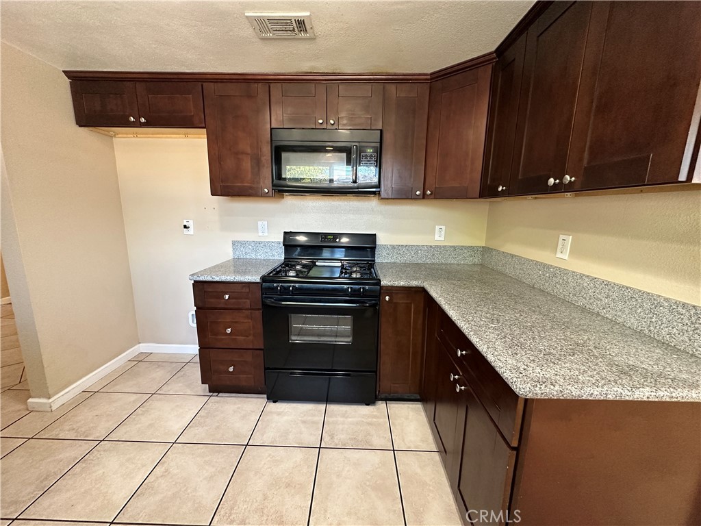 14331 Woodlark Lane