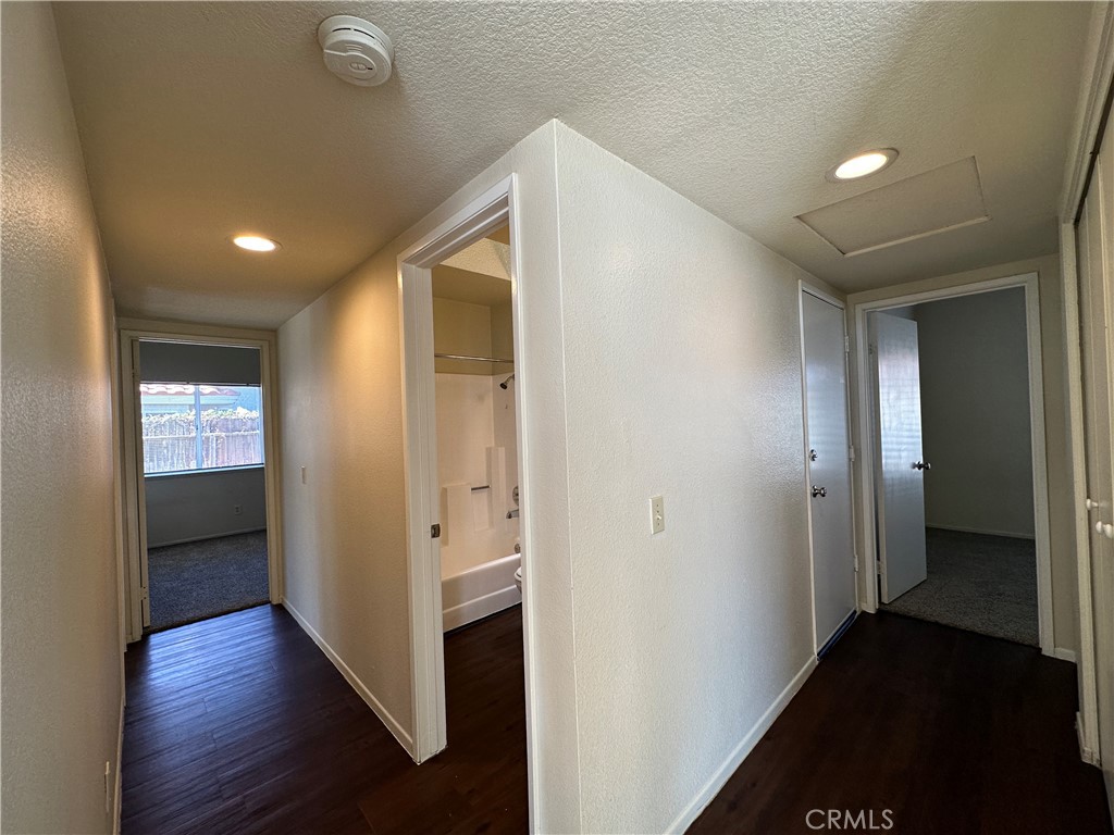 43391 Avenida Miraflores