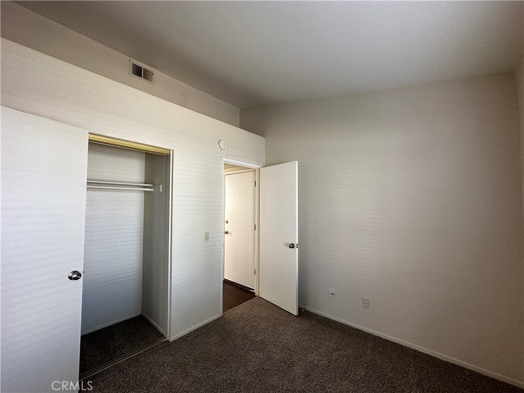 43391 Avenida Miraflores