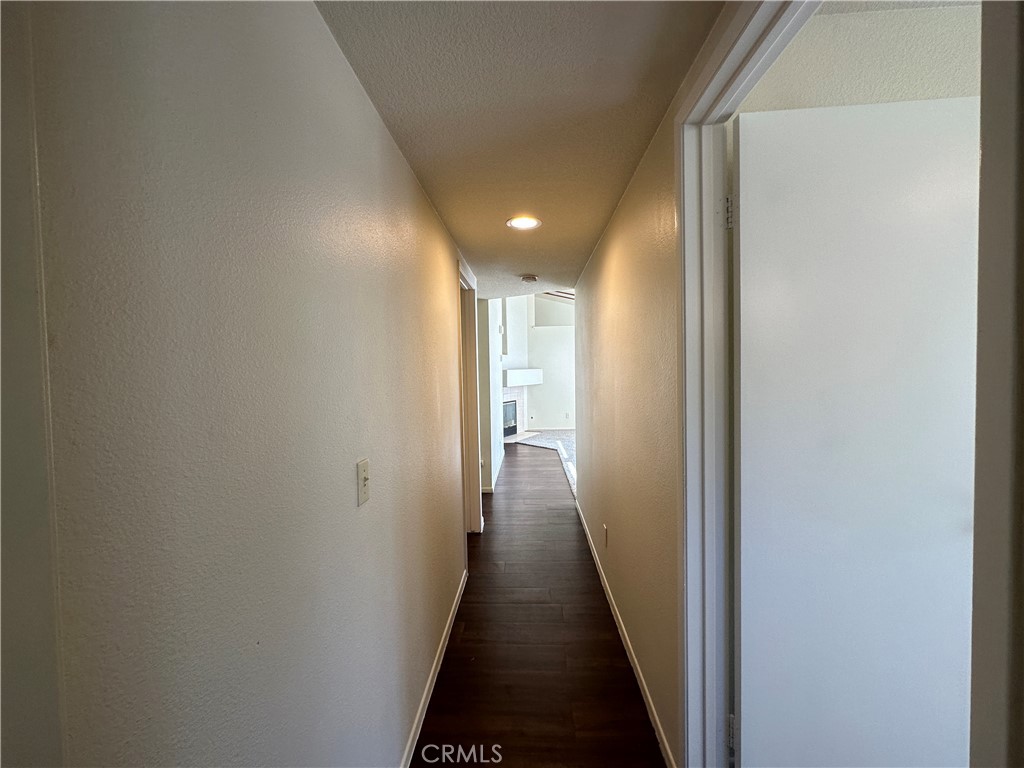 43391 Avenida Miraflores
