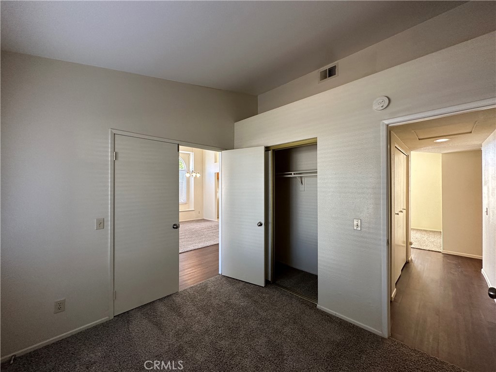 43391 Avenida Miraflores