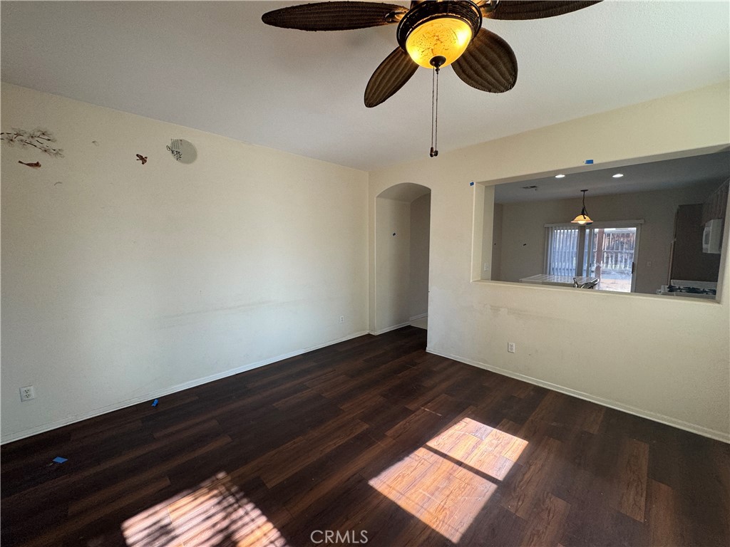 3888 Albillo Loop