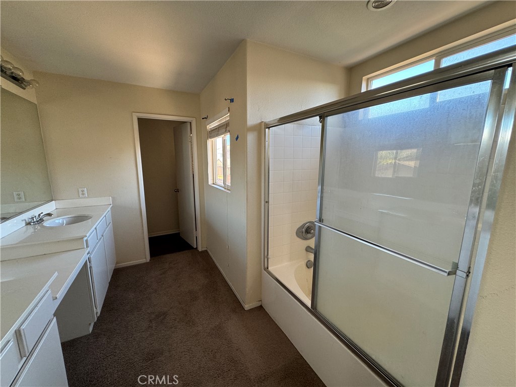 3888 Albillo Loop