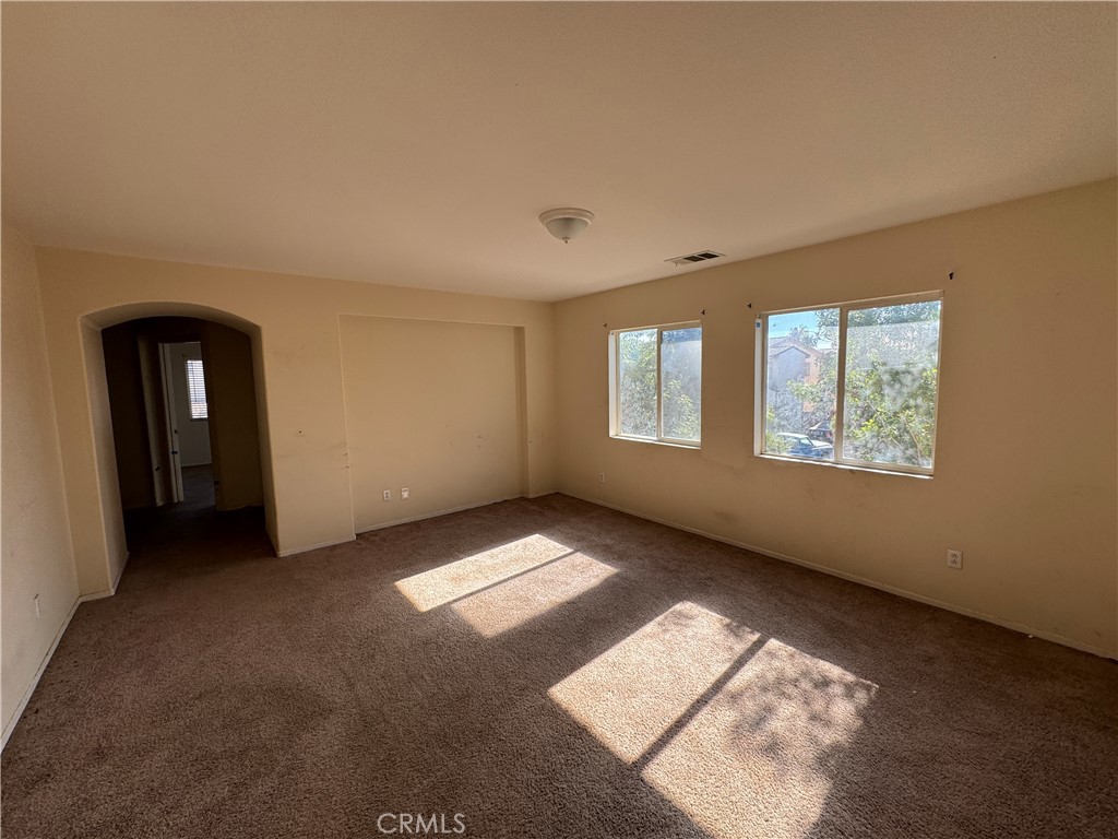 3888 Albillo Loop