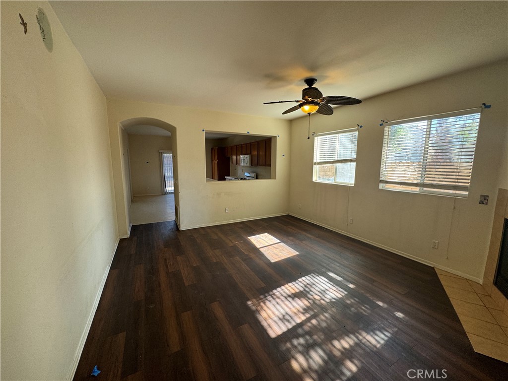 3888 Albillo Loop