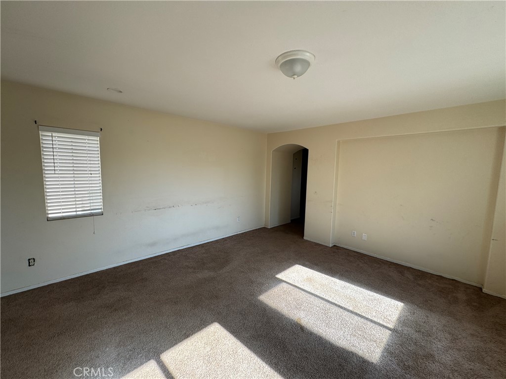 3888 Albillo Loop
