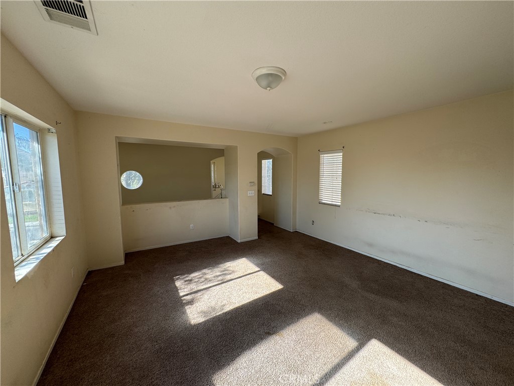 3888 Albillo Loop