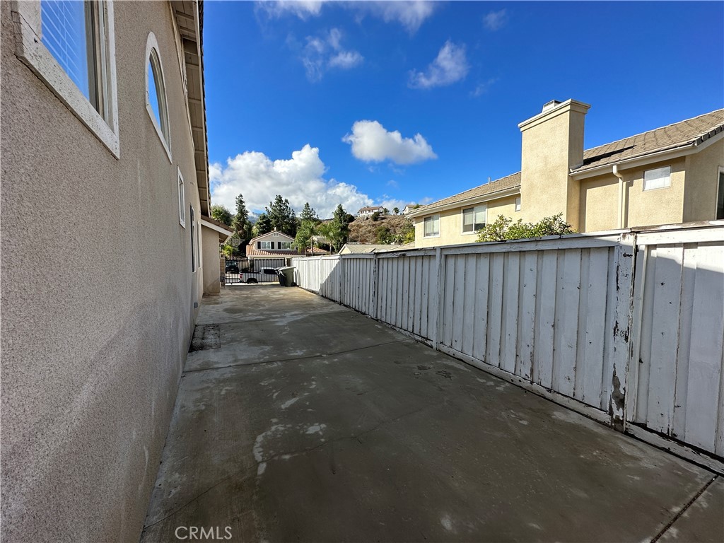 29114 Wayfarer Lane