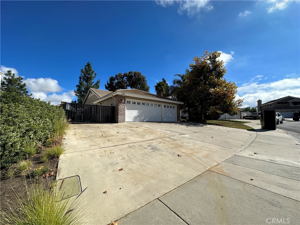 29114 Wayfarer Lane