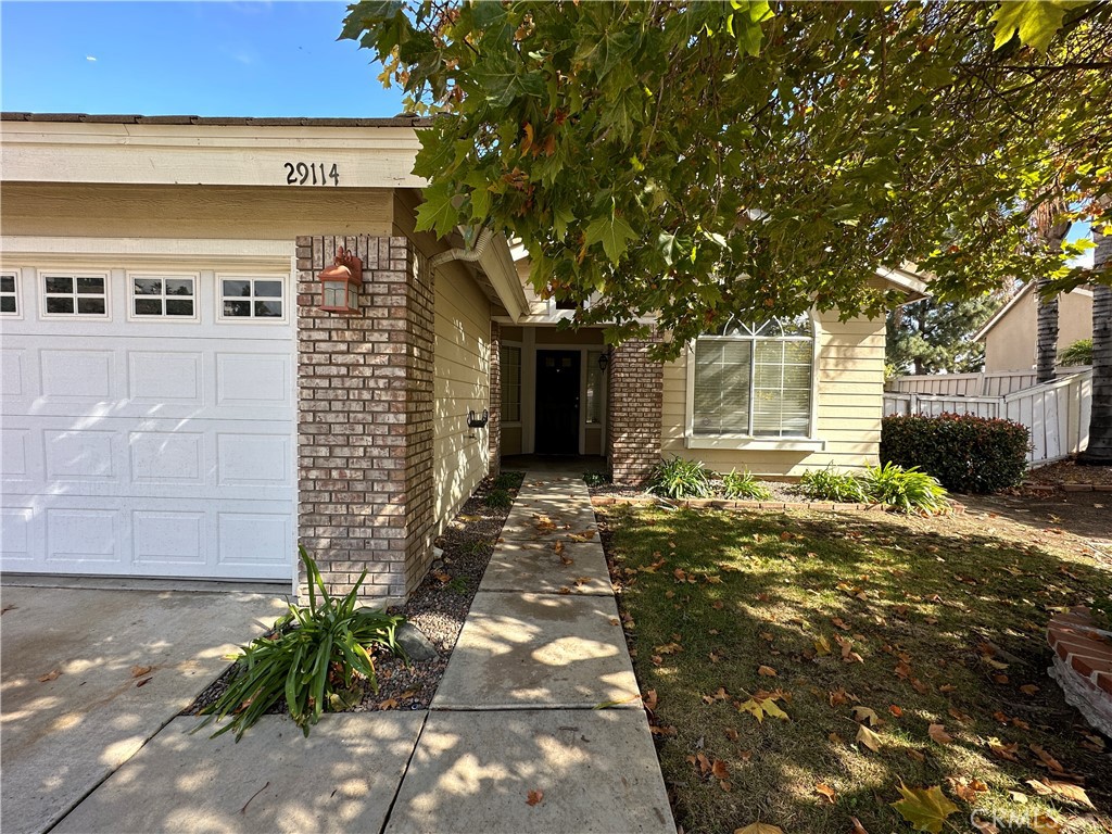 29114 Wayfarer Lane
