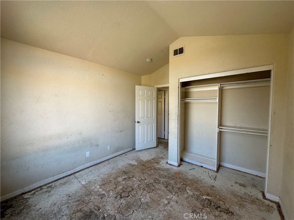 38703 La Mancha Court