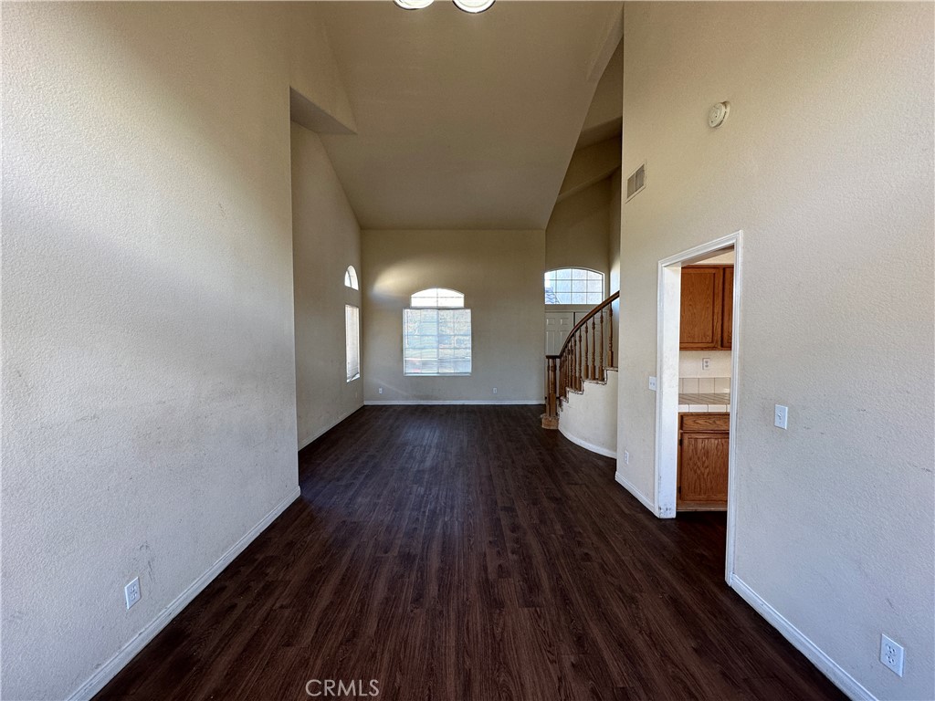 38703 La Mancha Court