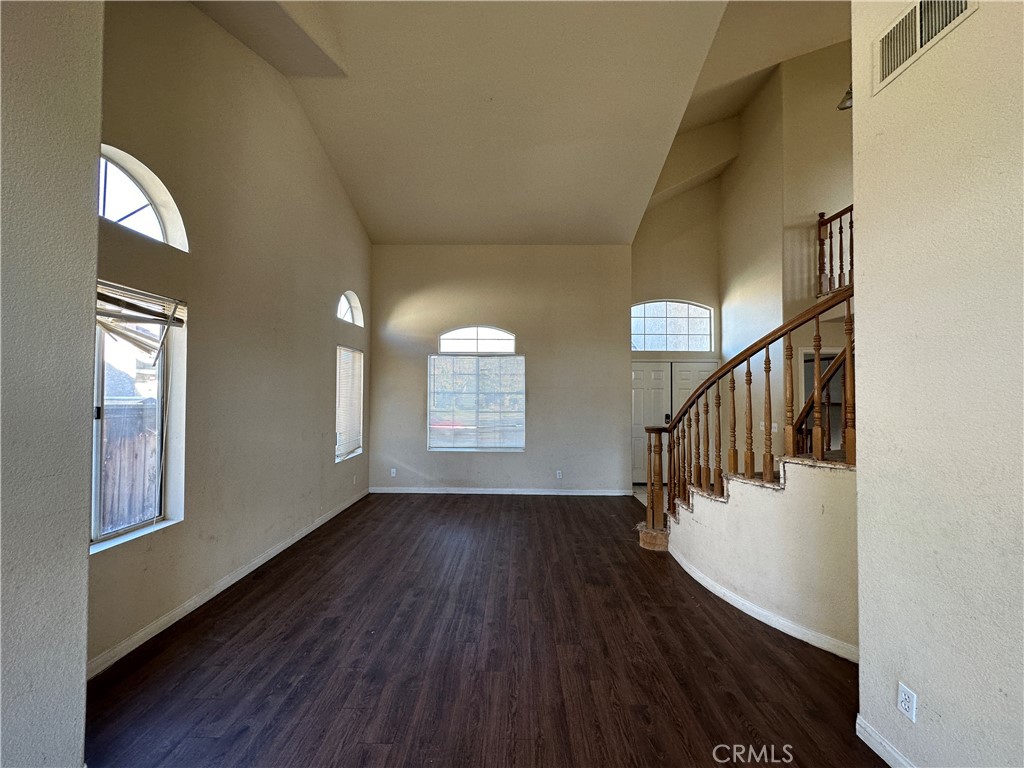 38703 La Mancha Court