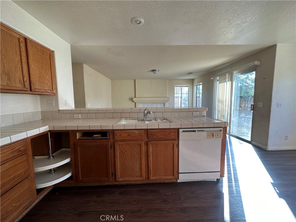 38703 La Mancha Court