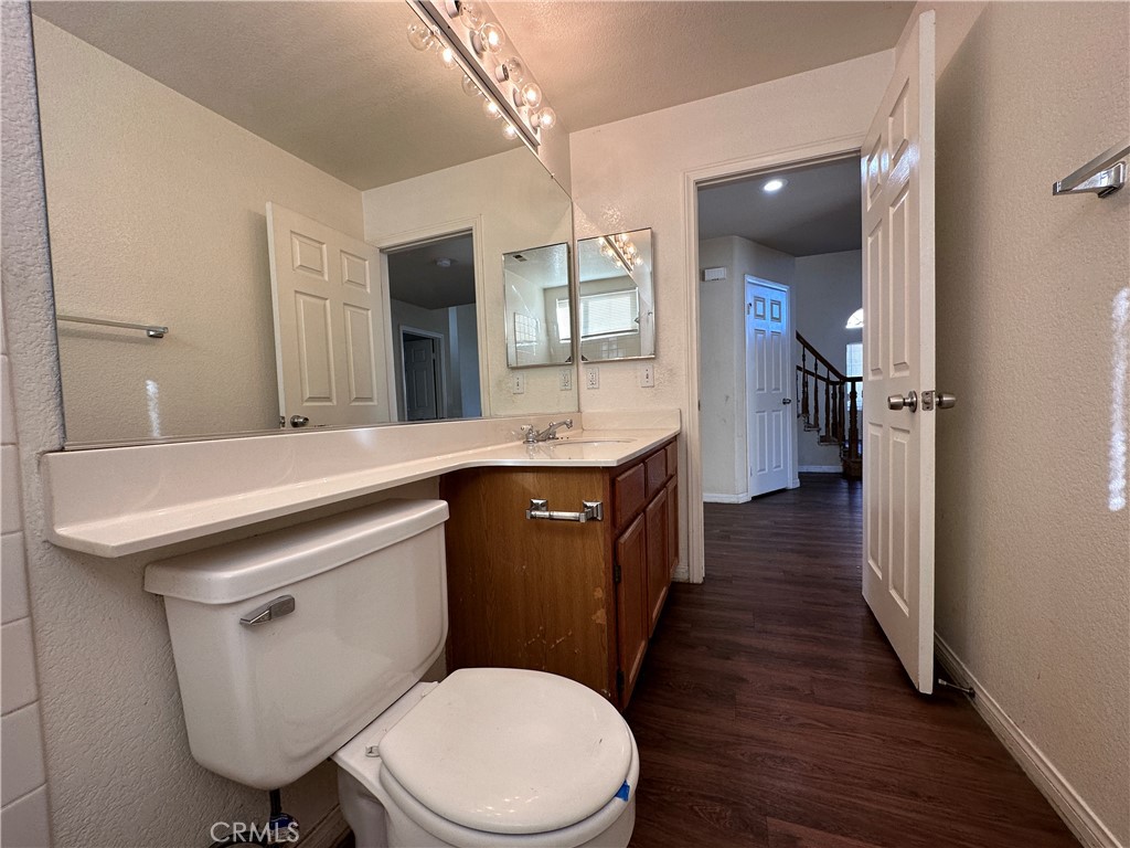 38703 La Mancha Court