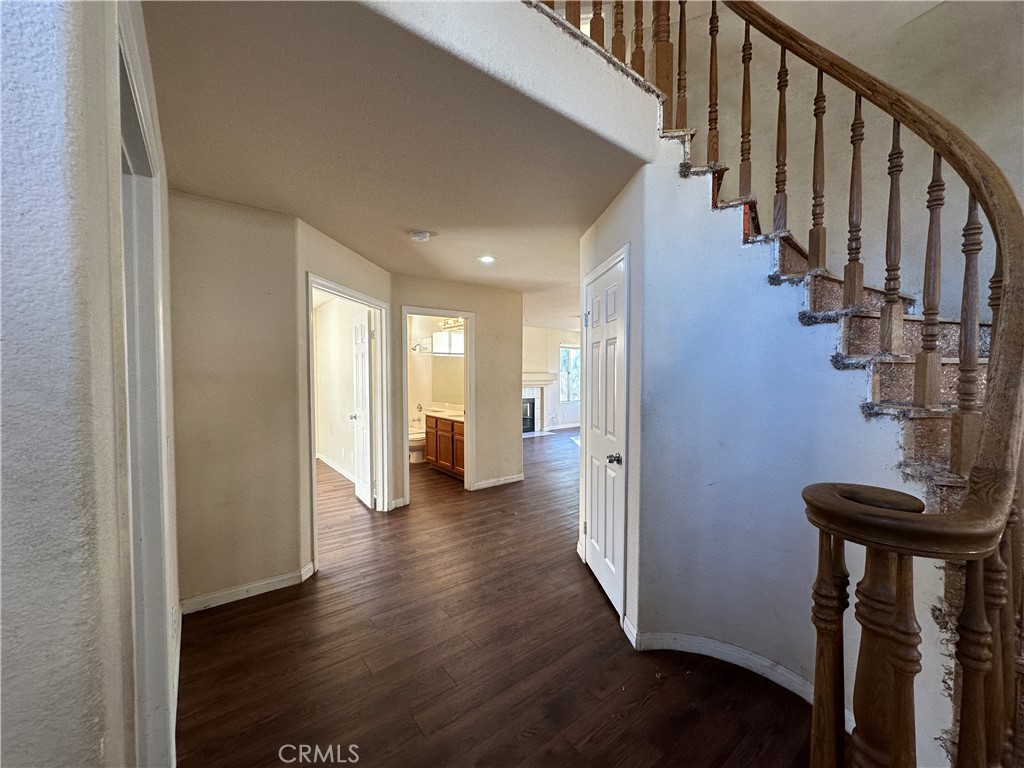 38703 La Mancha Court