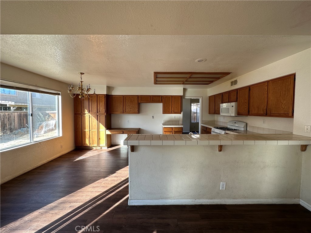 38703 La Mancha Court