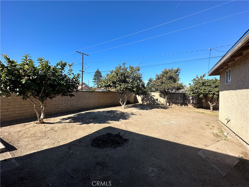 1337 W Birch Street