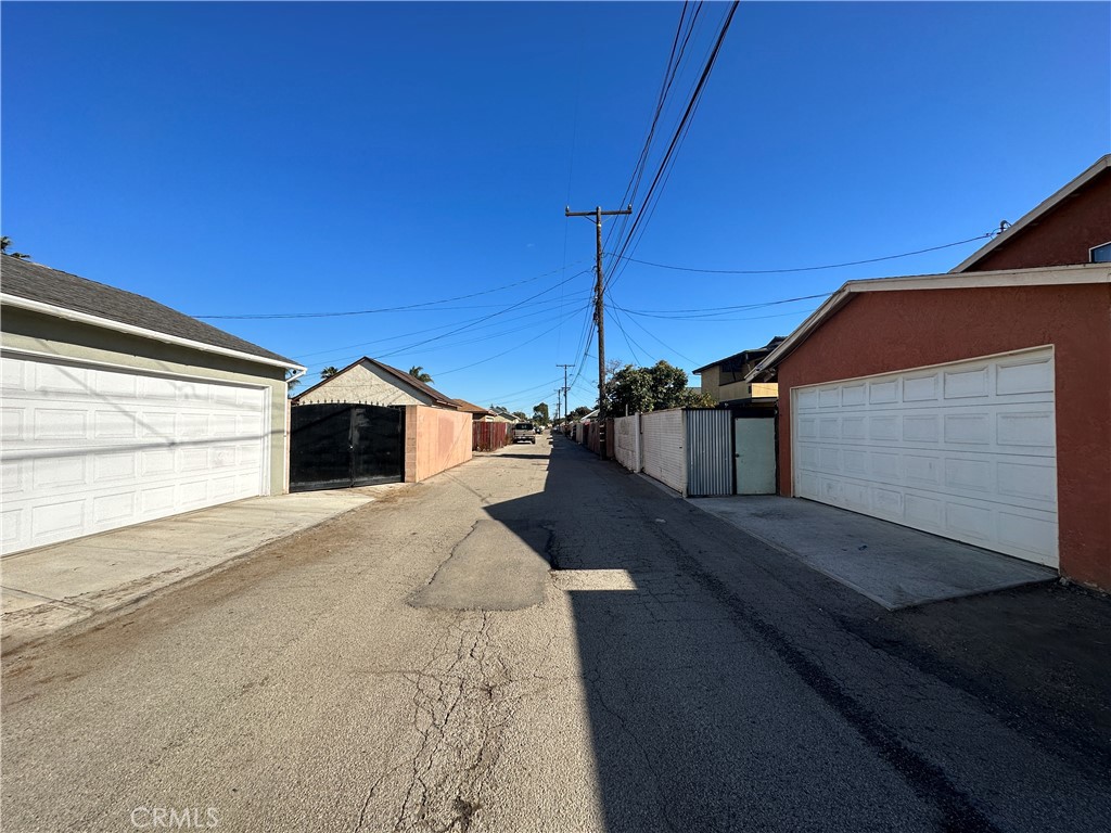 1337 W Birch Street