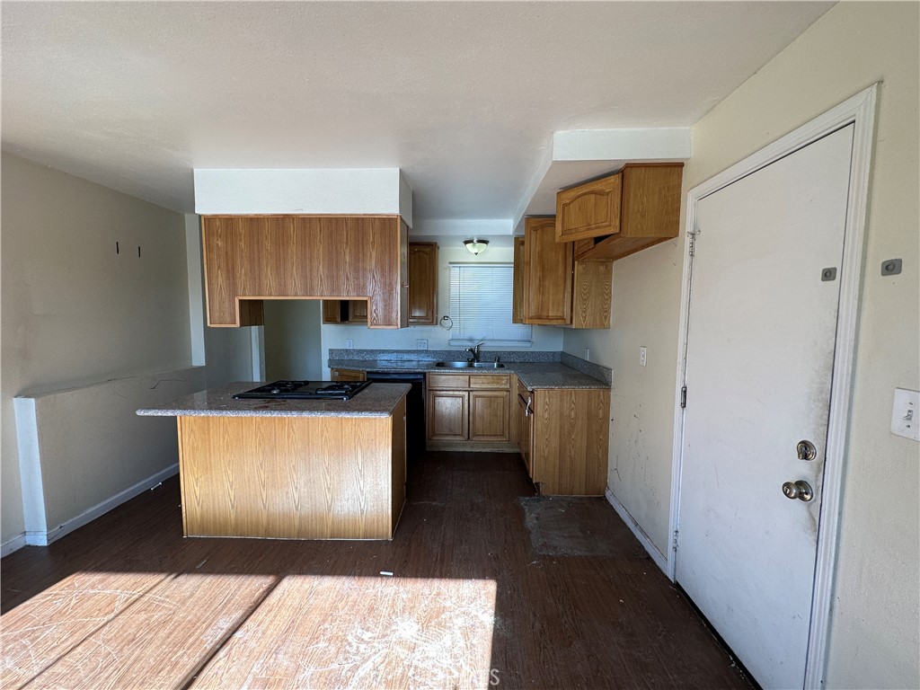 6138 Cedar Avenue
